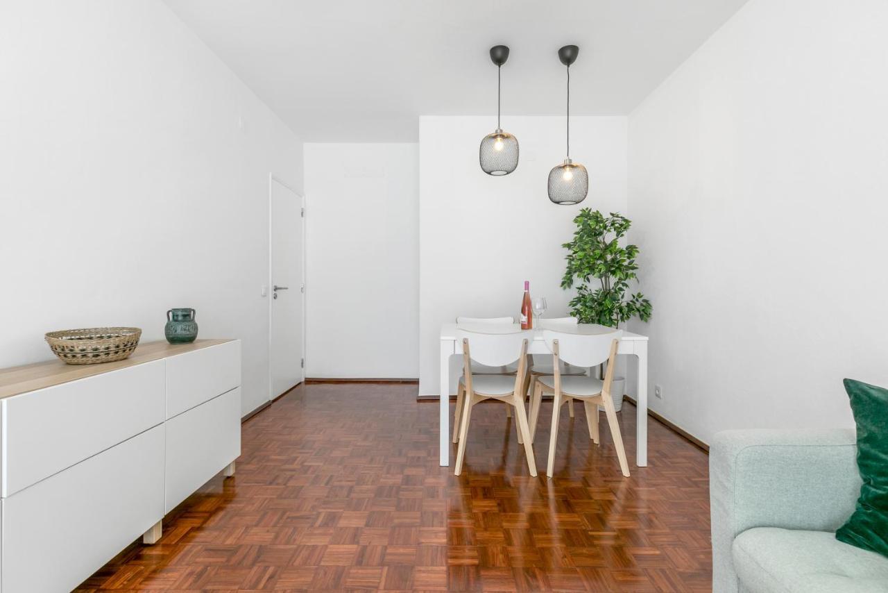 לאגוּ‏ש Shell Apartment, Walking To Beach And Center מראה חיצוני תמונה